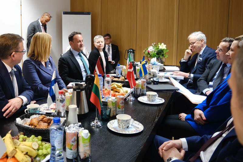 Traditional meeting of the Nordic, Baltic, Irish and Polish Prime Ministers ahead of the European Council #EUCO #NBIP8, hosted by PM @PetteriOrpo

🇫🇮🇸🇪🇩🇰🇪🇪🇱🇻🇱🇹🇮🇪🇵🇱
