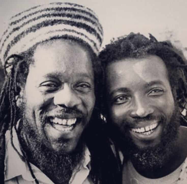lunamarleygr's tweet photo. DENNIS BROWN and FREDDIE McGREGOR 👑🎶❤️💛💚🇯🇲🔥 https://t.co/YvSG0c99hD