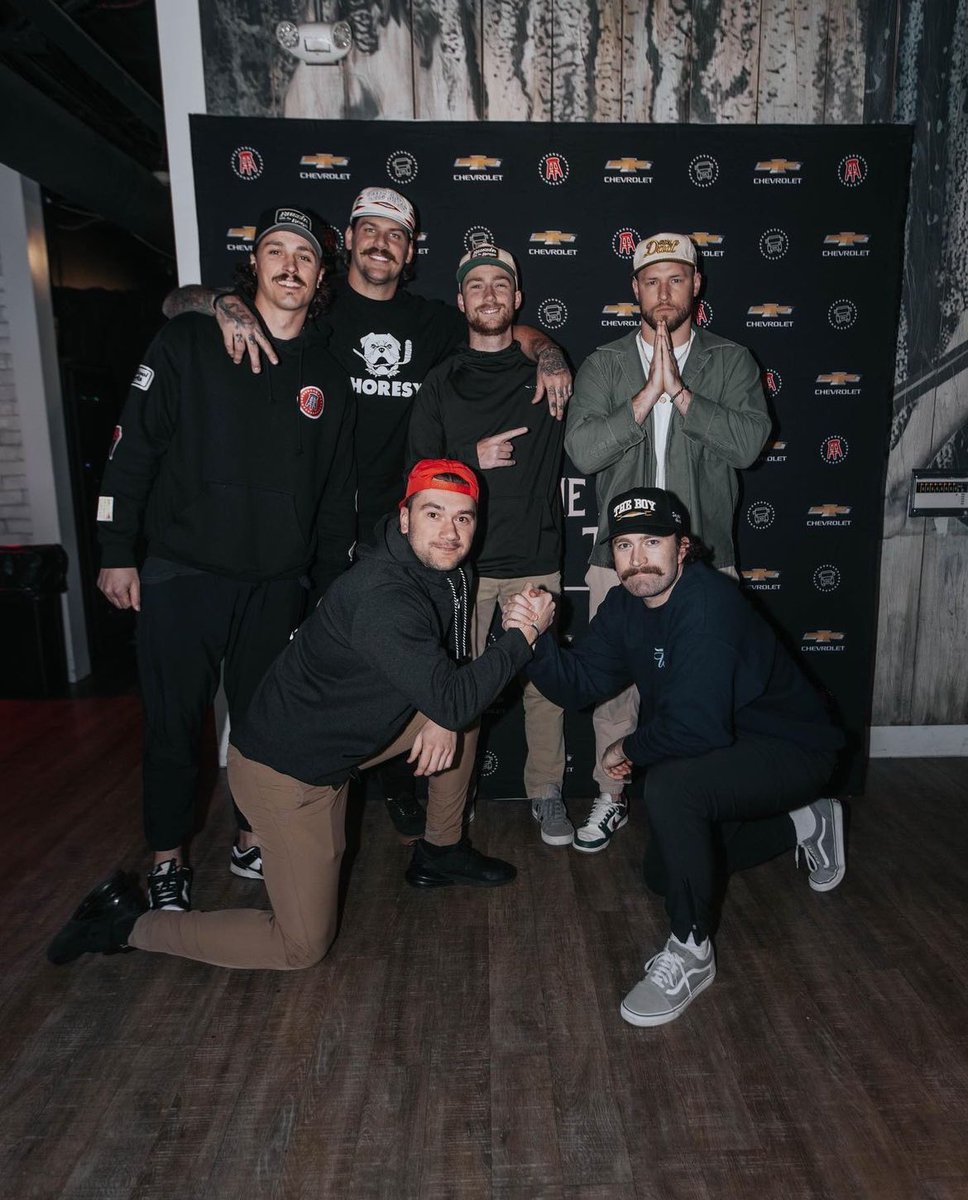 jhovey34's tweet photo. Very bittersweet day today.

The way this week has unfolded and the convos that have happened behind closed doors, I will be moving on from Bussin’ With The Boys

There is truly ZERO bad blood and I actually have another opportunity waiting for me that I can’t share just yet 👀

But I just wanted to thank you guys for the amazing 3 years… the friendships that I’ve made with this team are something I will cherish forever. 

Can’t stress enough how much this job truly changed my life 🙏🏼❤️