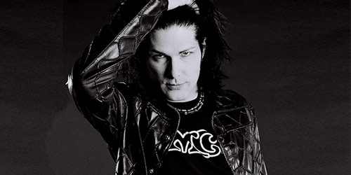 We talked about #Texas, #Endgame, #aliens, #GOT, #Brazil, #cooking, #Ramones #GnR #KISS & more w/ #SKMC bassist @ToddDammitKerns in this 39 minute #podcast! ow.ly/Dsh730pbx6E