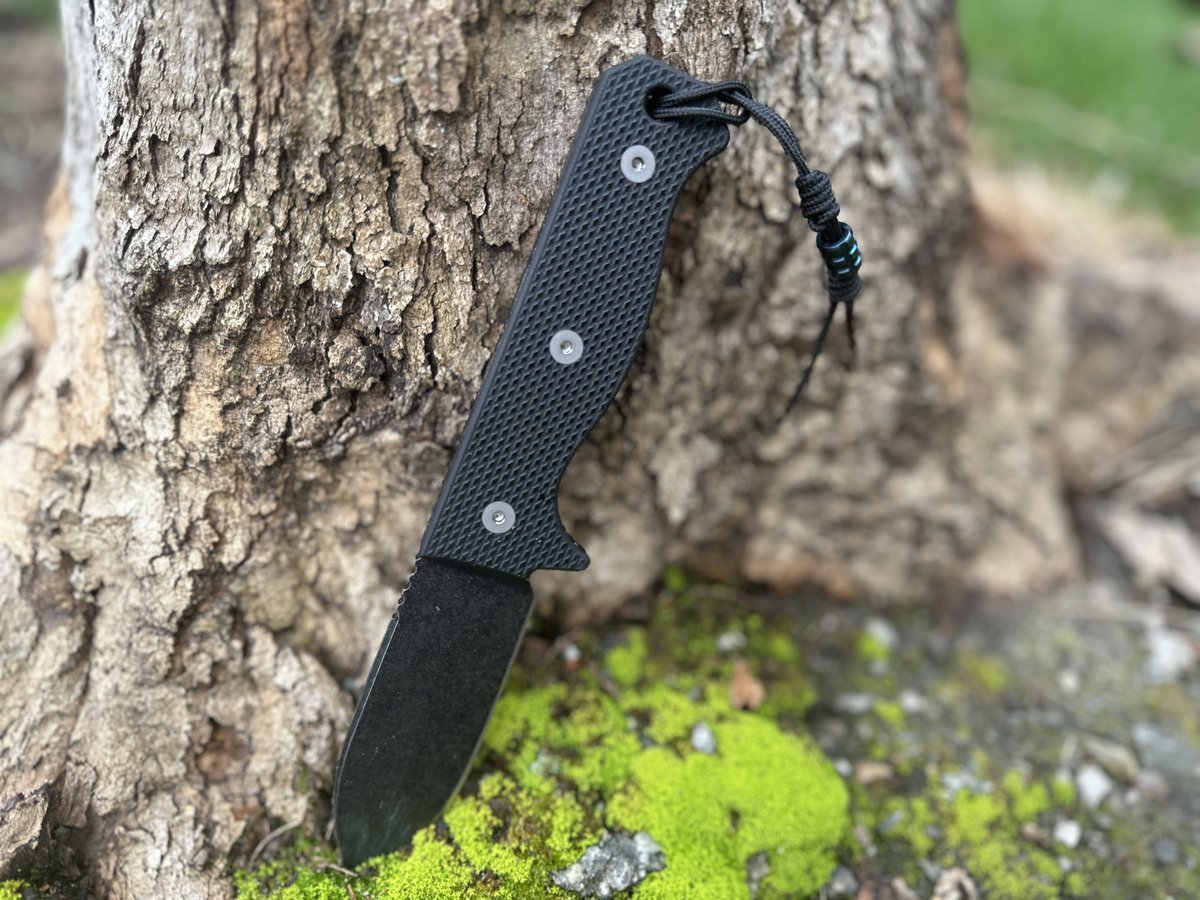 countycomm's tweet photo. Back in Action! ๐ฅR4A - Ready 4 Action Knife / D2 Fixed Blade ( G10 Black Scales )๐ฅ
.
.
.
.
.
#Ready4Action #r4a #cc #ccedc #edc #everydaycarry #maratac #d2 #fixedblade #blade #knife #knifeporn #pocketdump #blackscales #g10 #introspecial https://t.co/Xo1oRnzvP3
