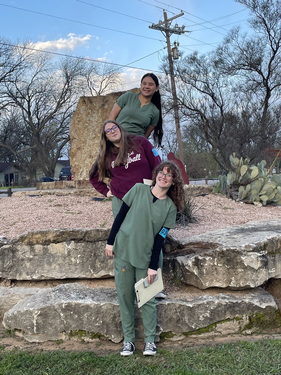 Good luck to our Horse, Vet Med, and Livestock judging teams to competing at Tarleton!!!! 💛💙 <a href="/langhamcreekhs/">Langham Creek High</a> <a href="/jmtz10403/">Jose Martinez</a>