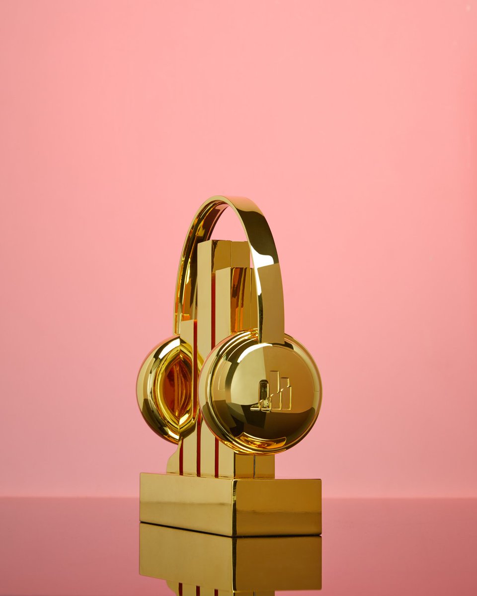 Podcasts are everything. 🎧 The 3rd Annual Signal Awards are almost here, and we can't wait to hear what you've been working on. Head to signalaward.com to explore our 2023 winners, and get ready to submit your own winning work come Tuesday, March 26th.