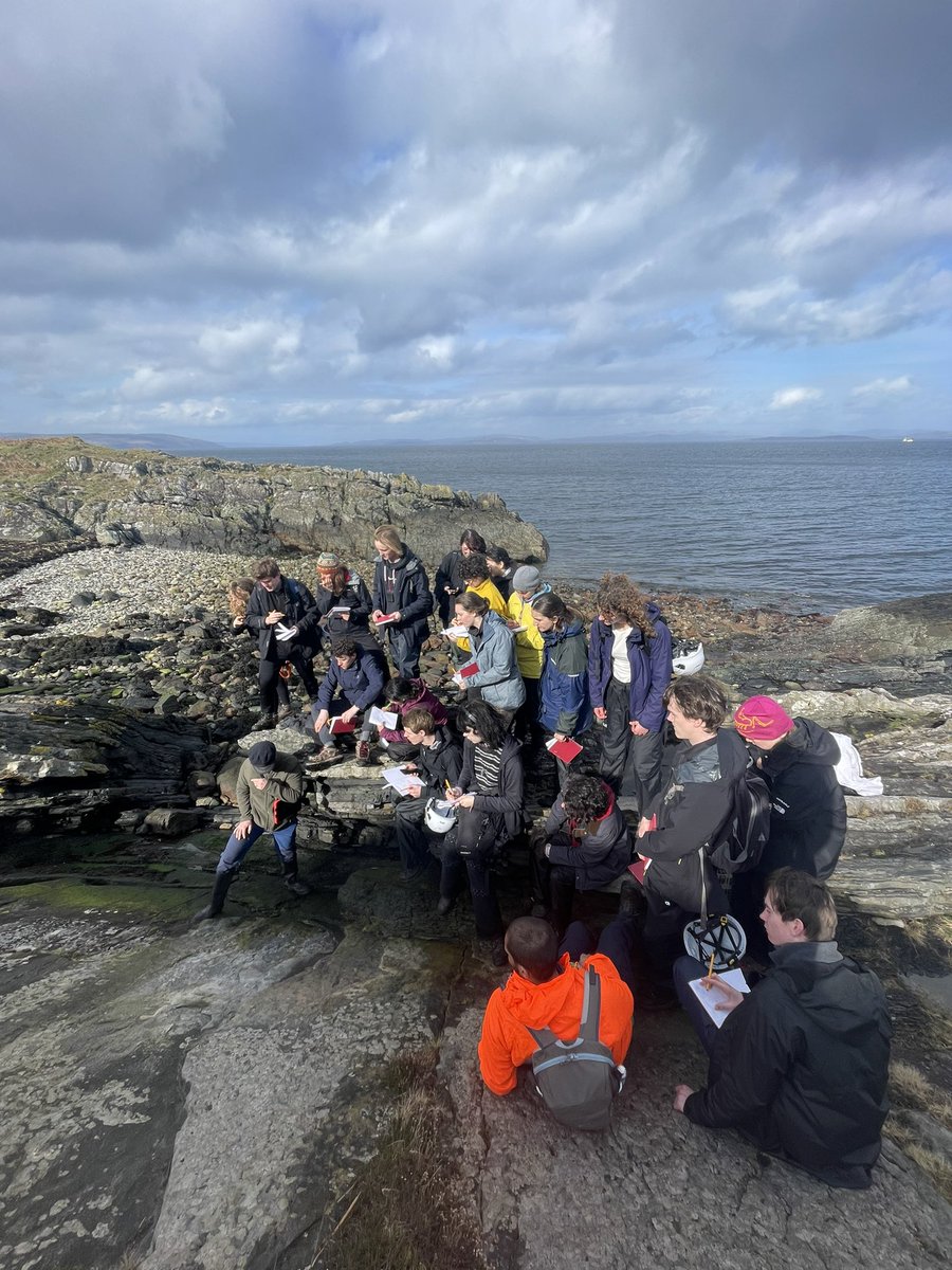 Aisling Dunn tweet media