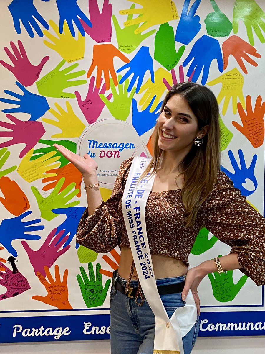 Elena Falliez, Miss Ile-de-France 2023, était dans notre maison du don pour évoquer toutes les questions que vous vous posez sur cet acte citoyen. Un grand merci à #MissIledeFrance pour son engagement en faveur du #Dondesang. Retrouvez le replay du live: shorturl.at/bfs35