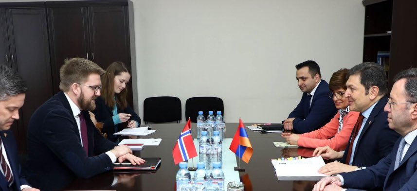 🇦🇲🇳🇴Pleased to welcome in Yerevan @EivindVP, State Secretary at @NorwayMFA, for another round of political consultations. Further expanding of Armenia-Norway bilateral and multilateral cooperation, regional and international issues were extensively discussed.