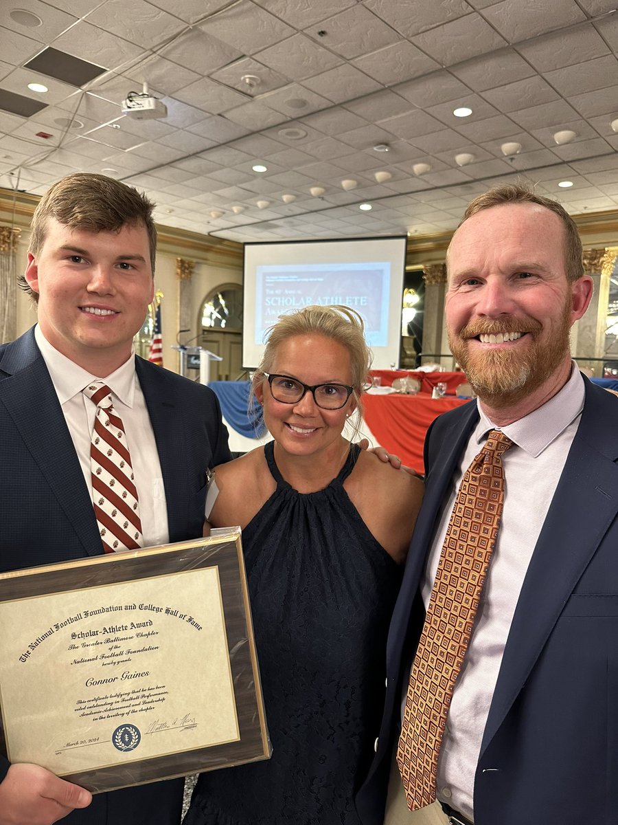 Great banquet last night at the National Football Foundation Scholar Athlete dinner. I was so honored to represent Gilman at the event. #BeGilman