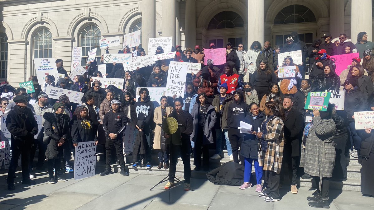 “Find money now!” We’re at City Hall with other Learning to Work advocates asking the City to save youth job training programs! #saveLTW