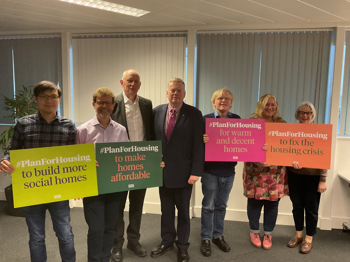 We need a long term #PlanForHousing to end the housing crisis for good. Delighted that @LordRoyKennedy and all members of our Heart of Medway Board committed to responding to @natfednews call for action for an ambitious, long term plan to end the housing emergency @mhshomes
