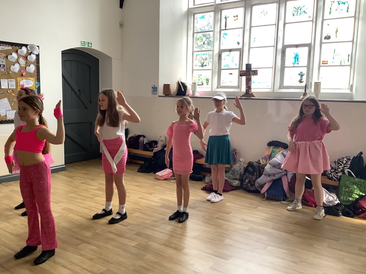 Dress rehearsals for the Barbies tonight. Both dances are looking fabulous. We are very excited for next week’s show to culminate all our hard work.
<a href="/GWilliamsSACA/">Miss Williams</a> <a href="/StAnnes_EHS/">Emma Hardy Smith @ St.Anne’s</a>