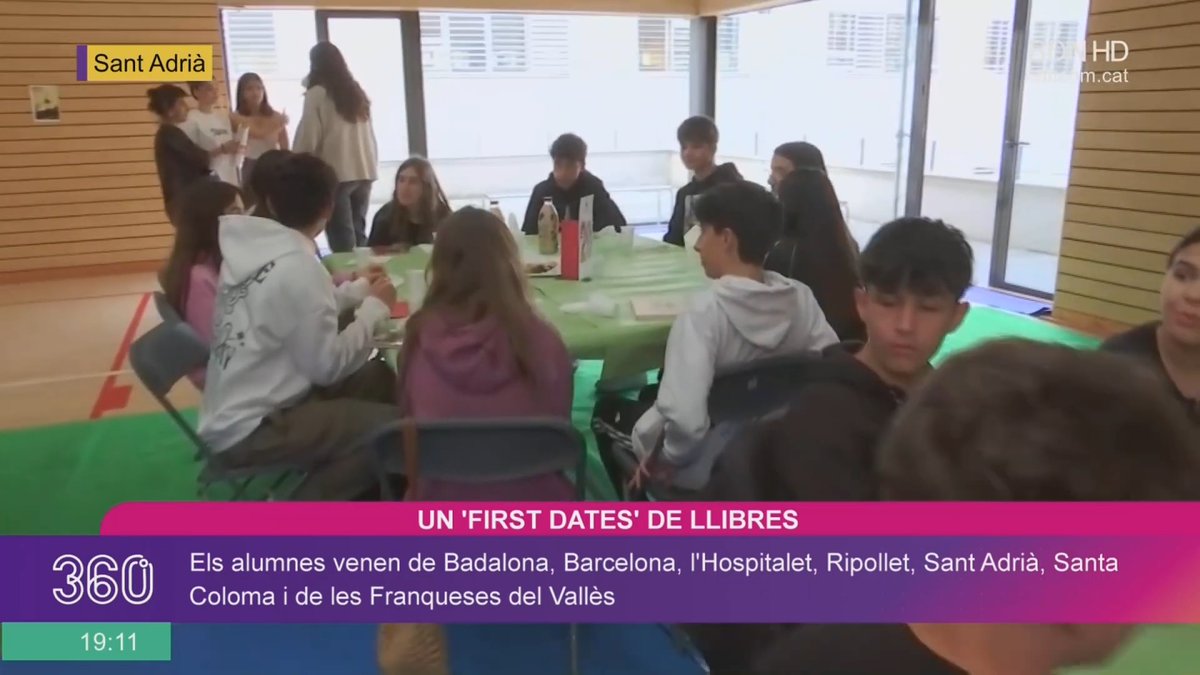 ▶️📚 Avui s'ha celebrat a #SantAdrià, la 8a edició del First Literacy Dates, on alumnes de diferents escoles de Catalunya intercanvien gustos i interessos literaris. <a href="/bdncom/">Badalona Comunicació</a> 👉 youtu.be/P9NvLn2lpf0