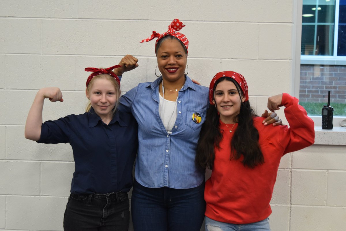 💪 Happy #RosieTheRiveterDay! 💪 Northville Public Schools is all about empowering our students & staff to tackle any challenge with determination and strength. Check out our amazing Riveters rocking the iconic look! #NPSWorldofPossibilities