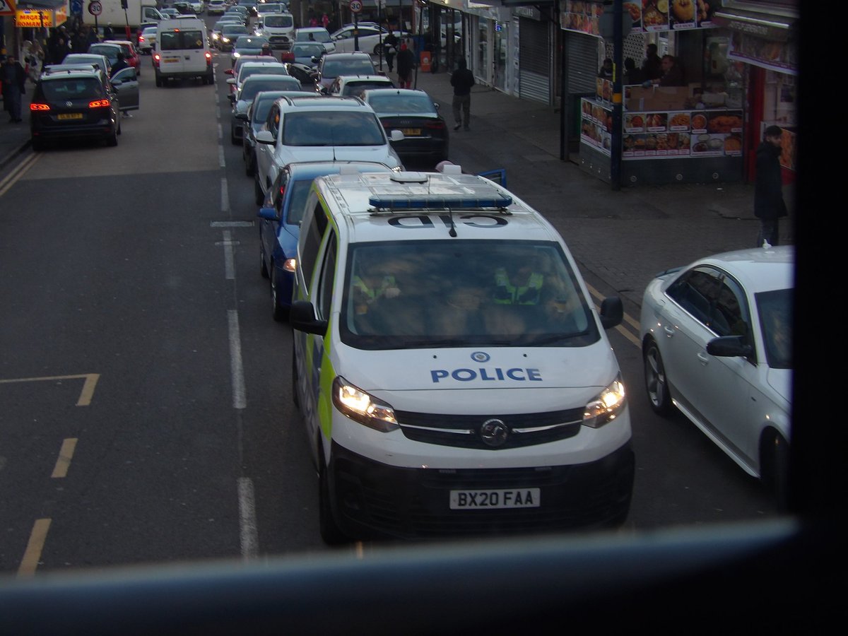 In AlumRock captured on top deck of number 14 bus
@GuardianWMP 
I hope its @WashwoodWMP