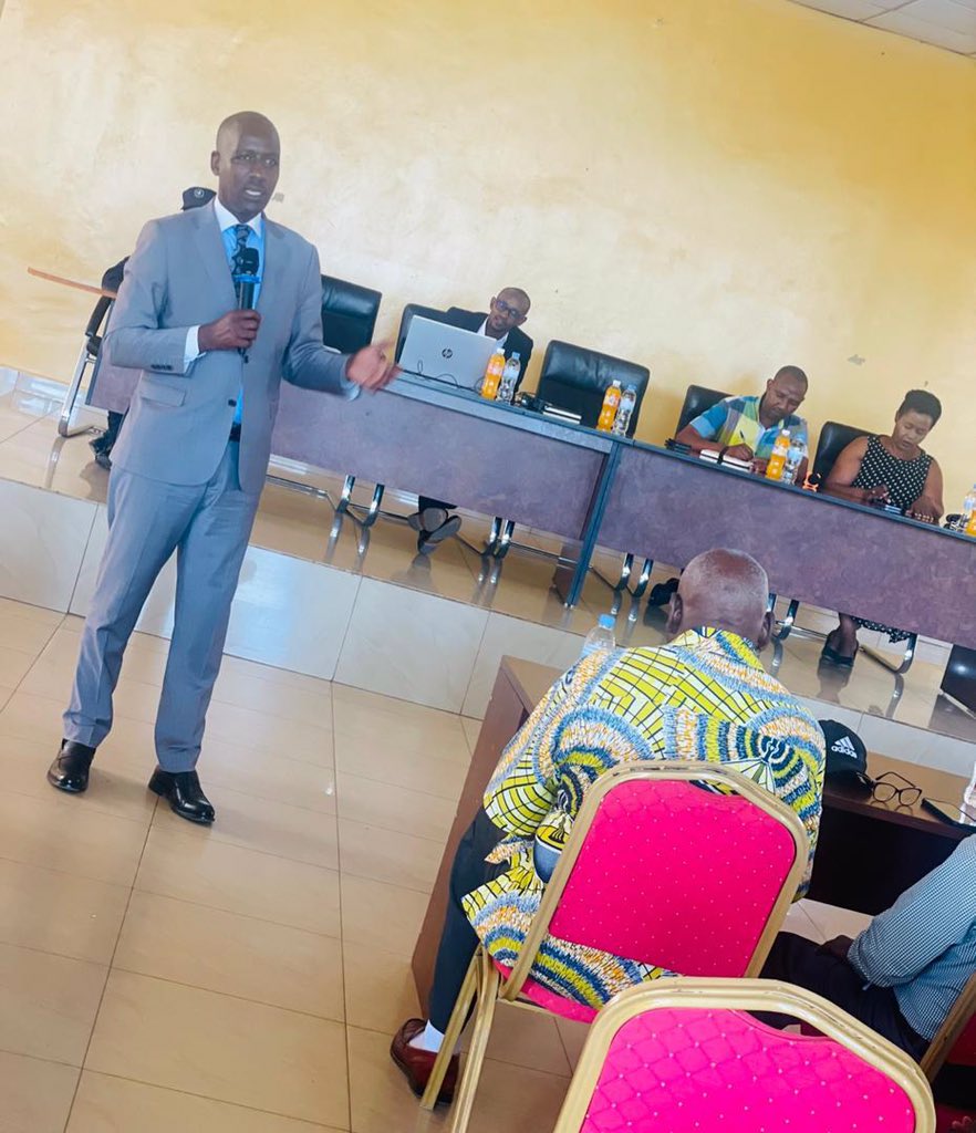 REMERA SECTOR tweet media