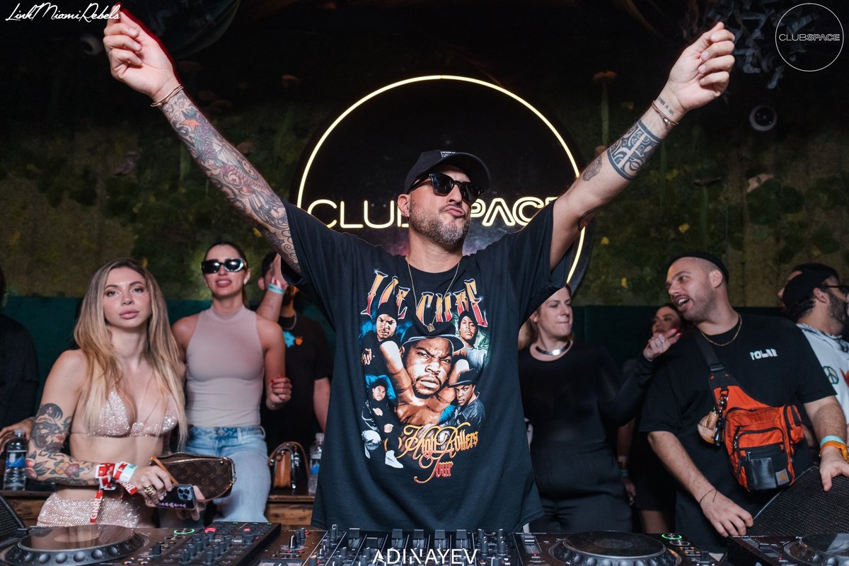 In case you missed @LocoDiceOFC last week, here's your chance 🖤 Get your tickets now! TIX ⬇️⬇️⬇️ link.dice.fm/desolatmmw