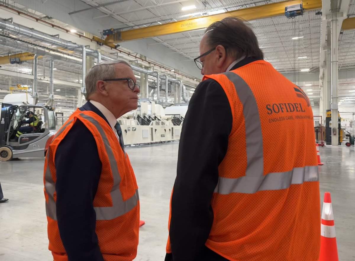 JobsOhio's tweet image. A big day in Circleville celebrating @Sofidelsharing's expansion groundbreaking! They’ve blown their initial job commitments out of the water  - now a 500,000 sq ft expansion and soon employing 600 Ohioans. 🇮🇹🇺🇸 @GovMikeDeWine @P3Progress @CBUSRegion