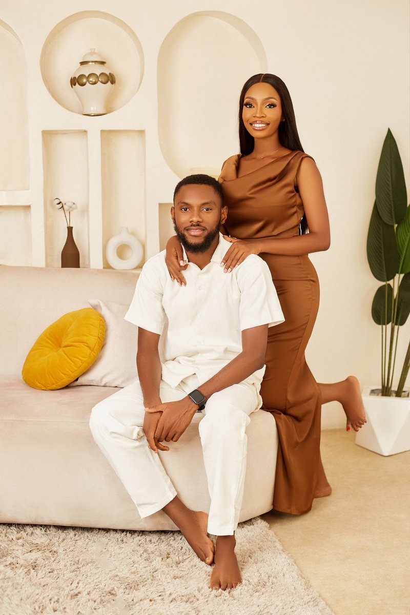 What did you hear about <a href="/tracedeeevents/">Tracedeeevents</a> couples 🥺💫🤎🤎
Always gorgeous and clean !
See how we unfold Toyin and Gabriel’s love story on our ig : 

instagram.com/reel/C4xNZ7vse…

#tracedeeevents #tracedeeeventsplanner #eventplannerinNigeria #eventsplannerintheUk