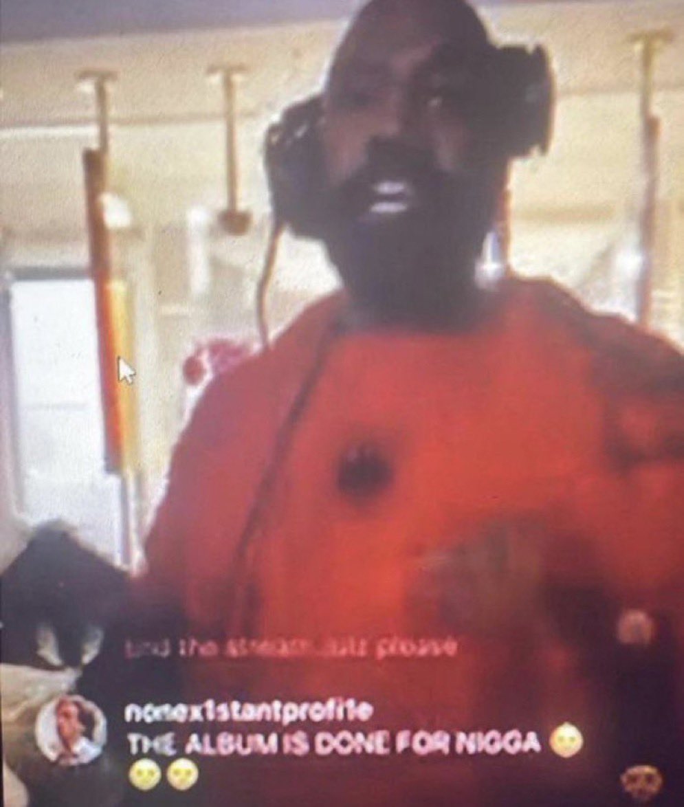 ye24 ☭ tweet media