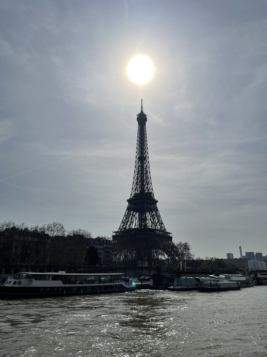 Grove Modern Languages tweet media