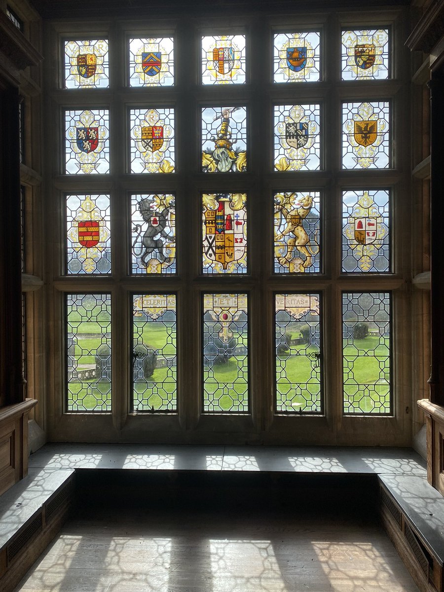 jake_waites's tweet photo. Great to take my L3 group up to the beautiful Rolls of Monmouth today. Thanks to @wa53dey for his informative tour of the house and grounds and to all @TheRollsGC for their hospitality. @simonpcaston https://t.co/G28ZrFeNs8
