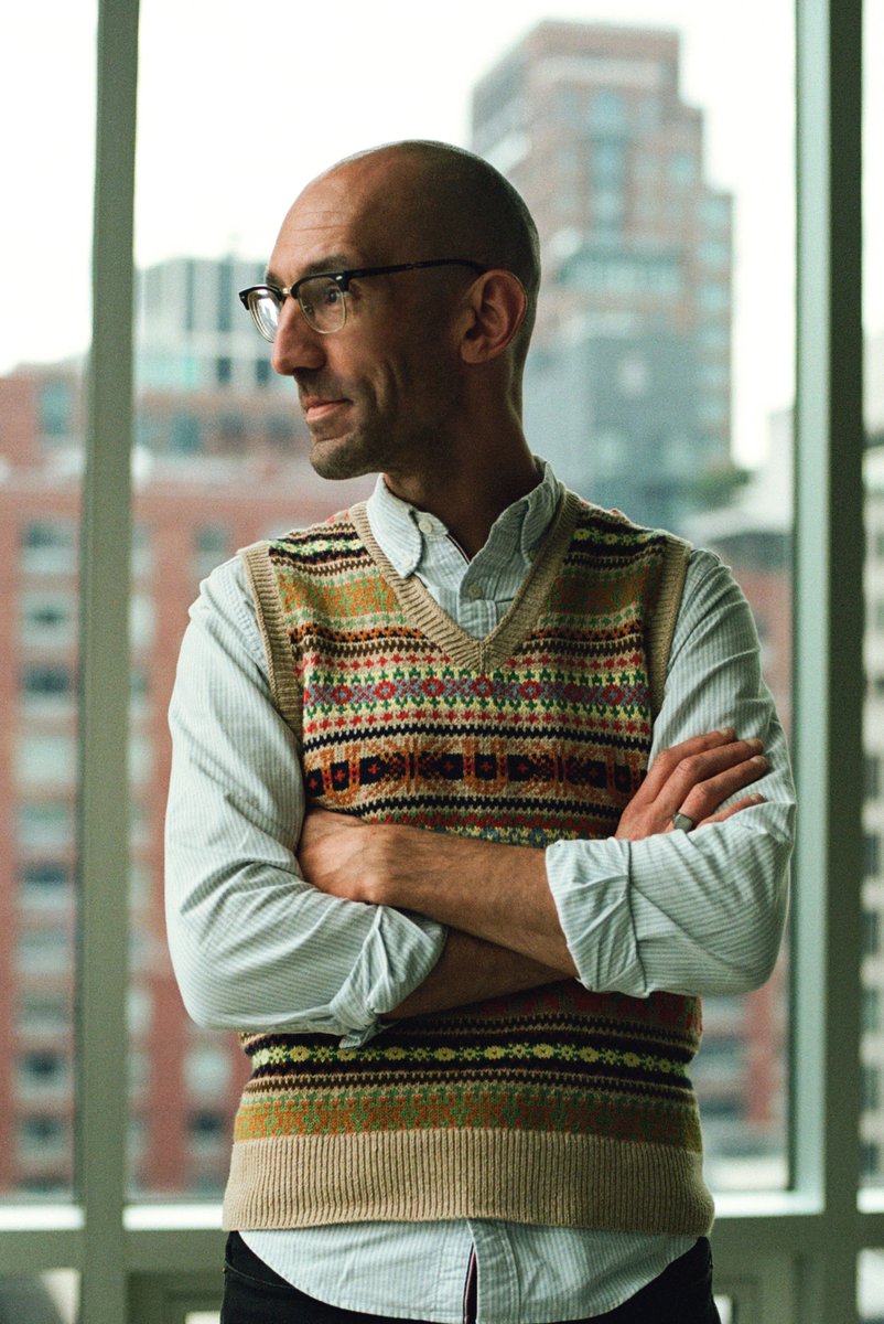 Every Thursday at 1 pm EST for the past 440 weeks, I hit send on <a href="/FranceAmerique/">France-Amérique Magazine</a>'s newsletter.

But not today. 😢

The magazine has been put on hold, and for the first time since October 5, 2015, I find myself unemployed.

Which means I'm open to work!

➡️mrclementthiery.com