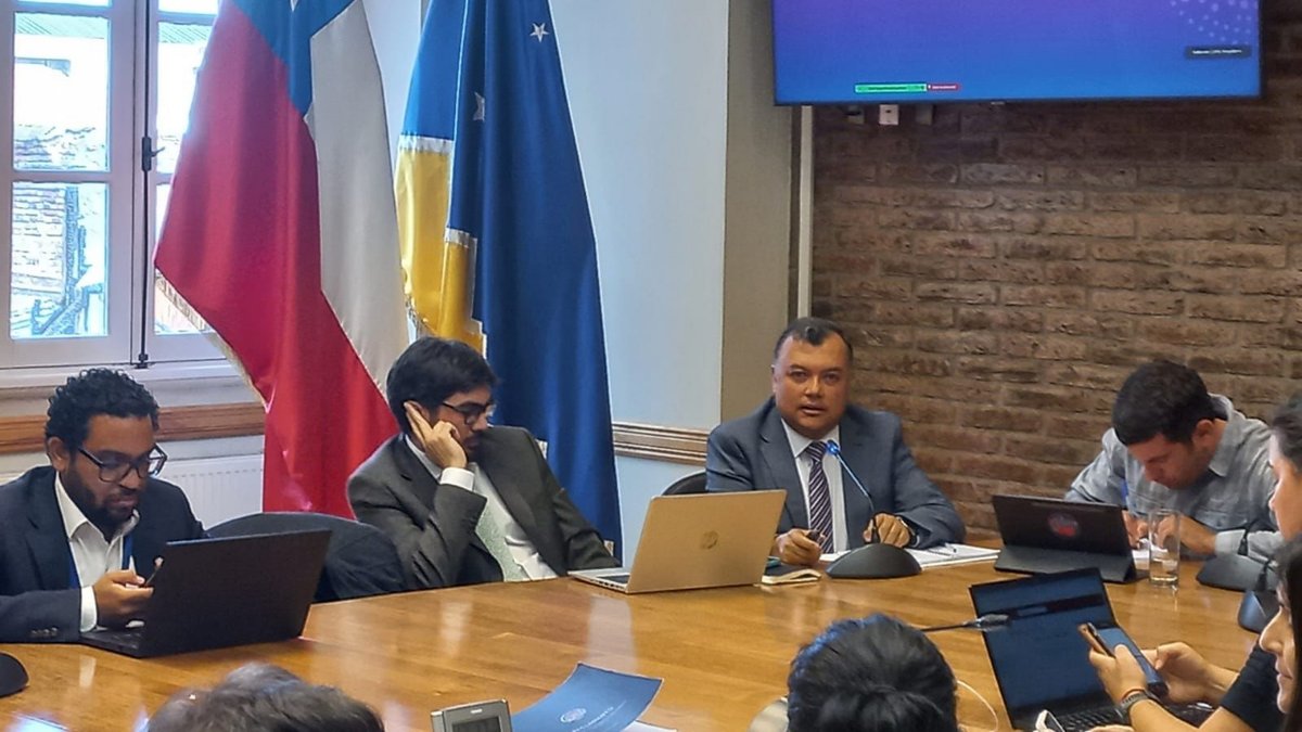 Enap_Informa's tweet image. Interesante intercambio público-privado sobre la industria del H2v en Chile en #Magallanes.Gracias a la Comisión de Energía de la Cámara de Diputados/as por esta sesión y las miradas para el desarrollo de esta industria y #Descarbonización. Sesión aquí encr.pw/m2gtE