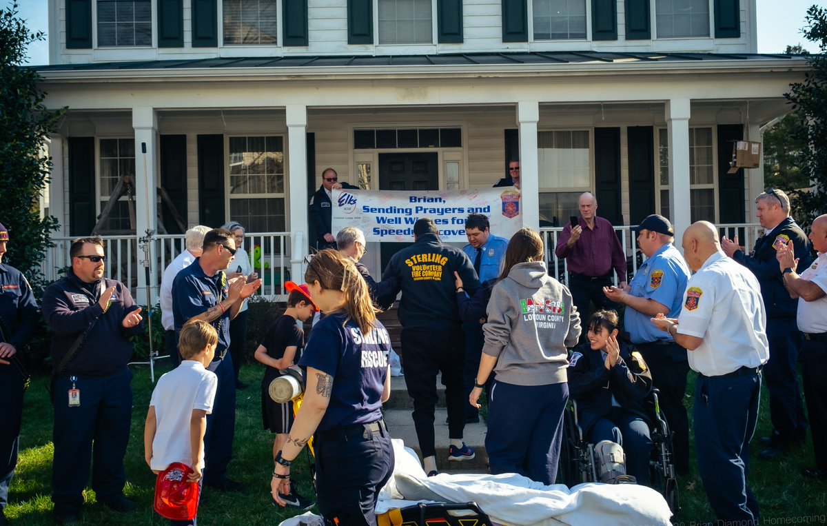 Yesterday was a momentous one as we welcomed home @SterlingFire Firefighter Brian Diamond who was injured in the 2.16.24 Silver Ridge explosion. From all of LC-CFRS, welcome home!🚒🚑💗 More on his homecoming bit.ly/3wYv2kY @Chief600KJ @IAFF3756 @SterlingRescue