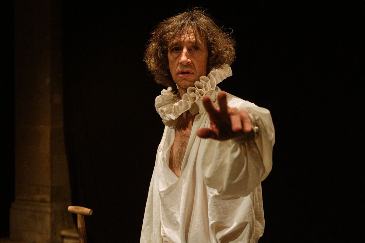 YorkShakes's tweet photo. #YorkShakes opens with ESFN's ShakeSphere Selection 2024
HAMLET: DOUBLE BILL 18/4 7:30pm
The classic, now from the perspective of the gravediggers and the players...to book or not to book; that's not even a question!
https://t.co/yFK3uMs4BX 
#YISF #York #Shakespeare #ESFN #Italy https://t.co/dphOwm1VeX