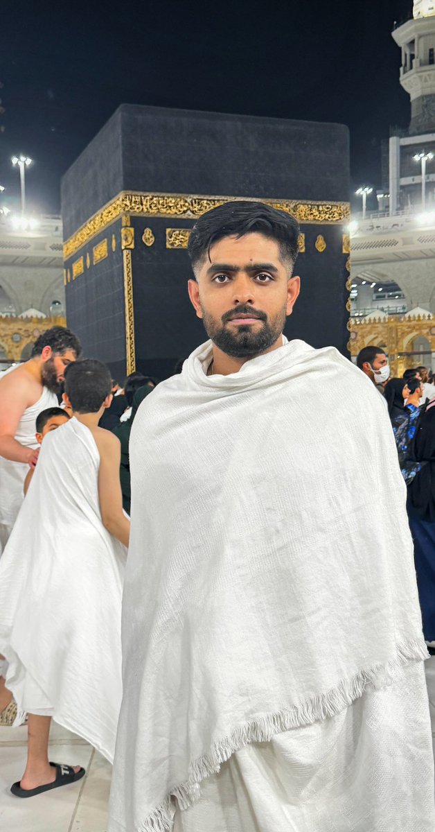 Feeling blessed and spiritually uplifted after performing Umrah. A moment of reflection and peace. Grateful for this journey and praying for the well-being and peace of the entire humanity. 🕋✨ #Blessed #Umrah #PrayForHumanity