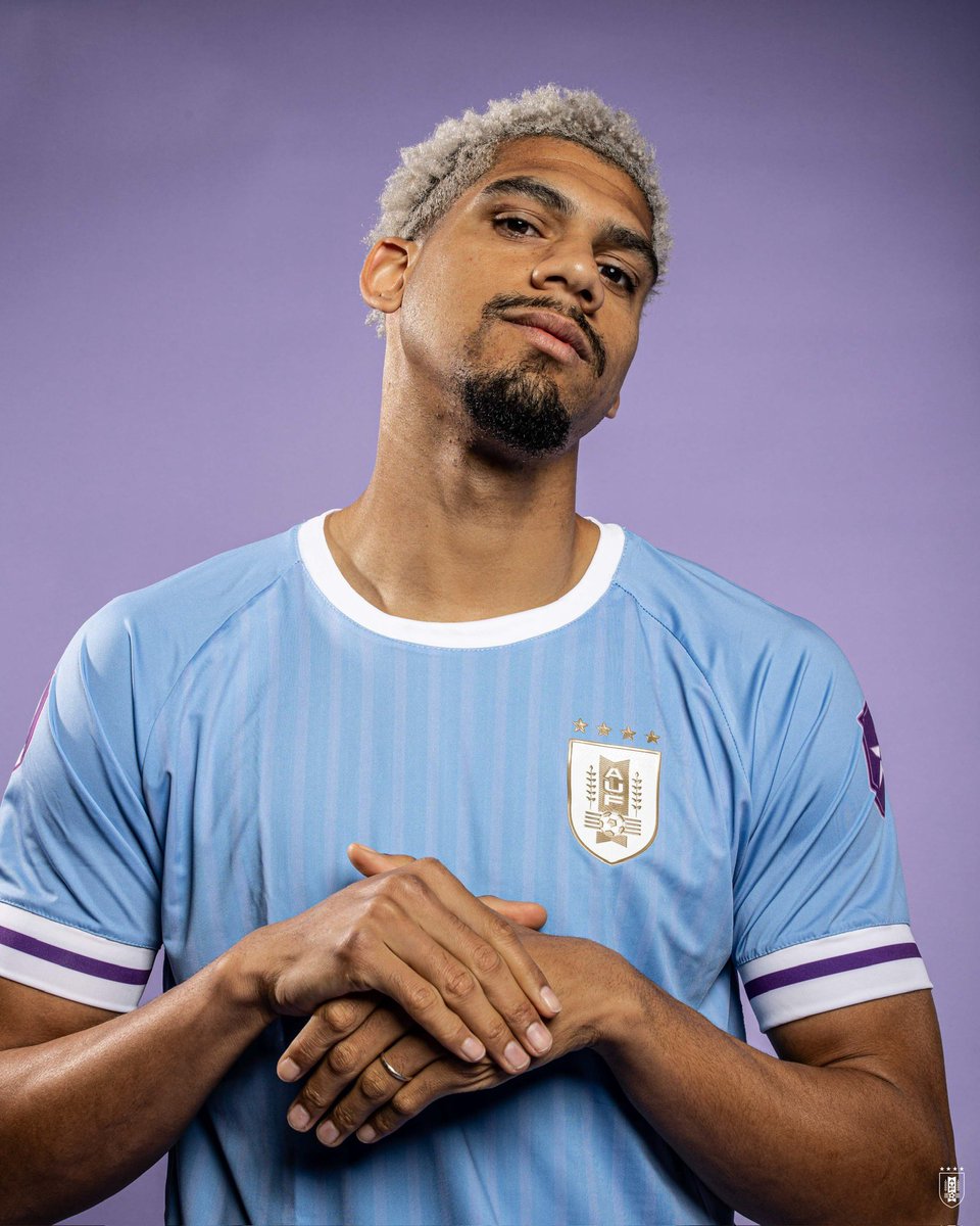 EleteTSC's tweet image. 🇺🇾 Uruguay lanzó sus camisetas para la fecha FIFA de Marzo.

Incorporan vivos violeta y detalles en alusión al 8M, Día Internacional de la Mujer. Parte de las ventas será destinada a las labores de UNICEF en el país para dar visibilidad al impacto de la violencia contra la mujer.