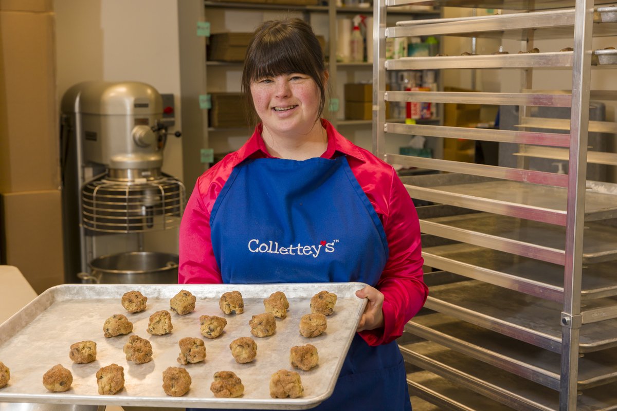 Collette DiVitto is a proud woman business owner delivering on her commitment to grow her small business, @colletteycookie, and create jobs and inspiration for people with disabilities. Here's how Eastern Bank is helping to successfully scale her business bit.ly/3TqvZdl