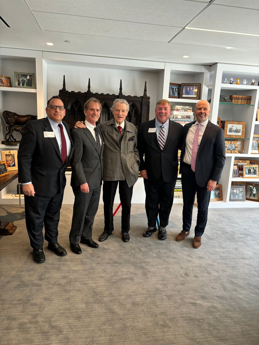 Yesterday, NCUSAR President, Mr. H. Delano Roosevelt, EVP Mr. Patrick Mancino, and Chairman Mr. John E. Pratt met with Leo A. Daly Co. Chairman Mr. Leo A. Daly III and CEO Mr. Edward Benes at the Daly Co. offices in Washington D.C. @LeoADaly @NCUSAR