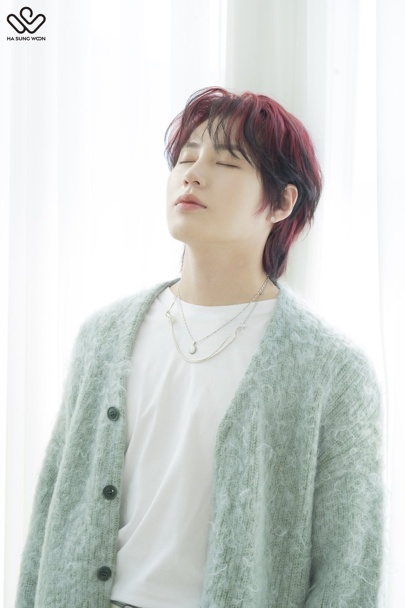 incloudswtwit's tweet photo. 하늘의 봄 성운아,
너의 서른한번째 생일을 축하해💕
앞으로도 우리 계속 행복하자💙

#하늘의행복_하성운_생일축하해
#설레는봄_하성운이온다
#빛나는_우리성운이_생일축하해
#하성운 #HASUNGWOON #인클라우드 https://t.co/cipmSLJDXZ
