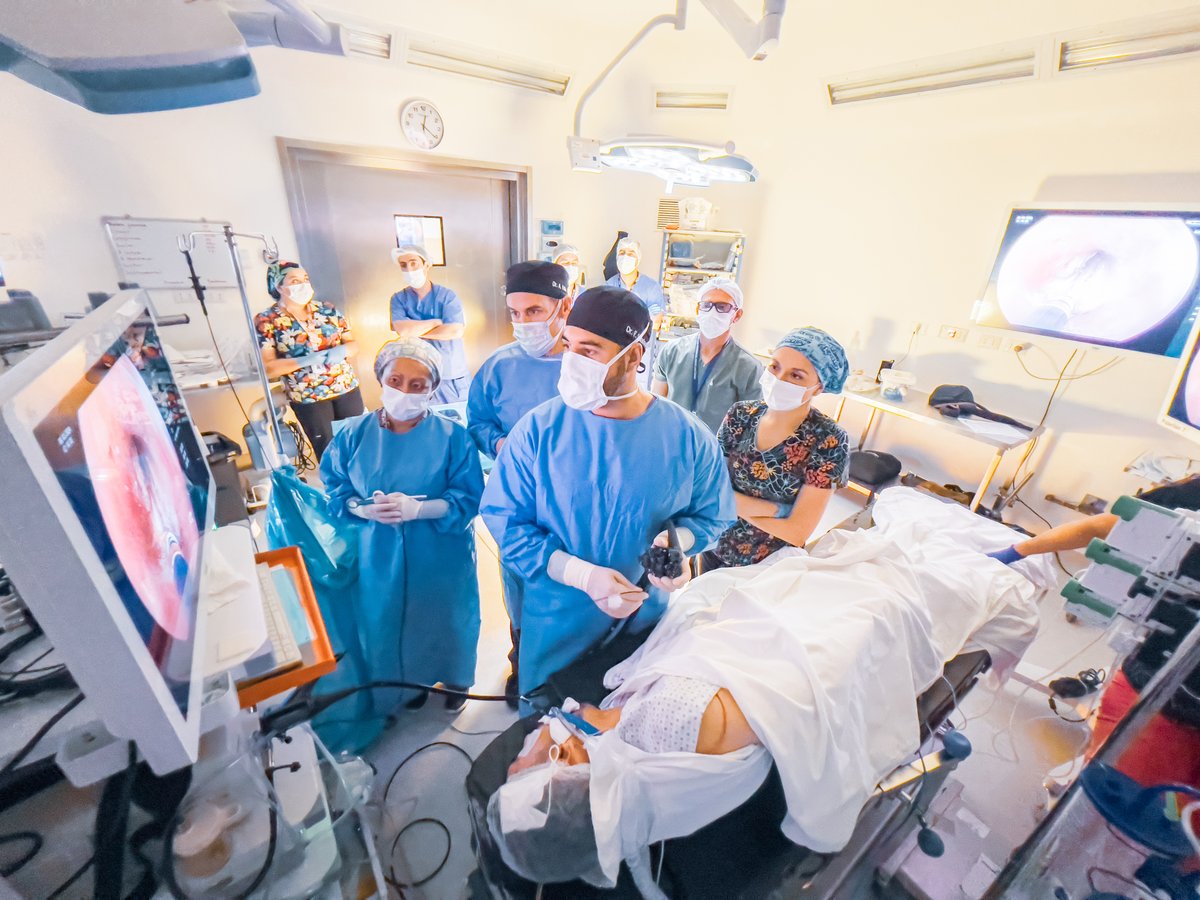 🗞️Complejo Asistencial Padre Las Casas realiza primeras Miotomías Endoscópicas para pacientes con enfermedad poco frecuente.
🌎La acalasia es una patología que causa graves complicaciones alimentarias y afecta a 2 de cada 100 mil personas en el mundo.
🌐complejopadrelascasas.araucaniasur.cl/2024/03/21/com…
