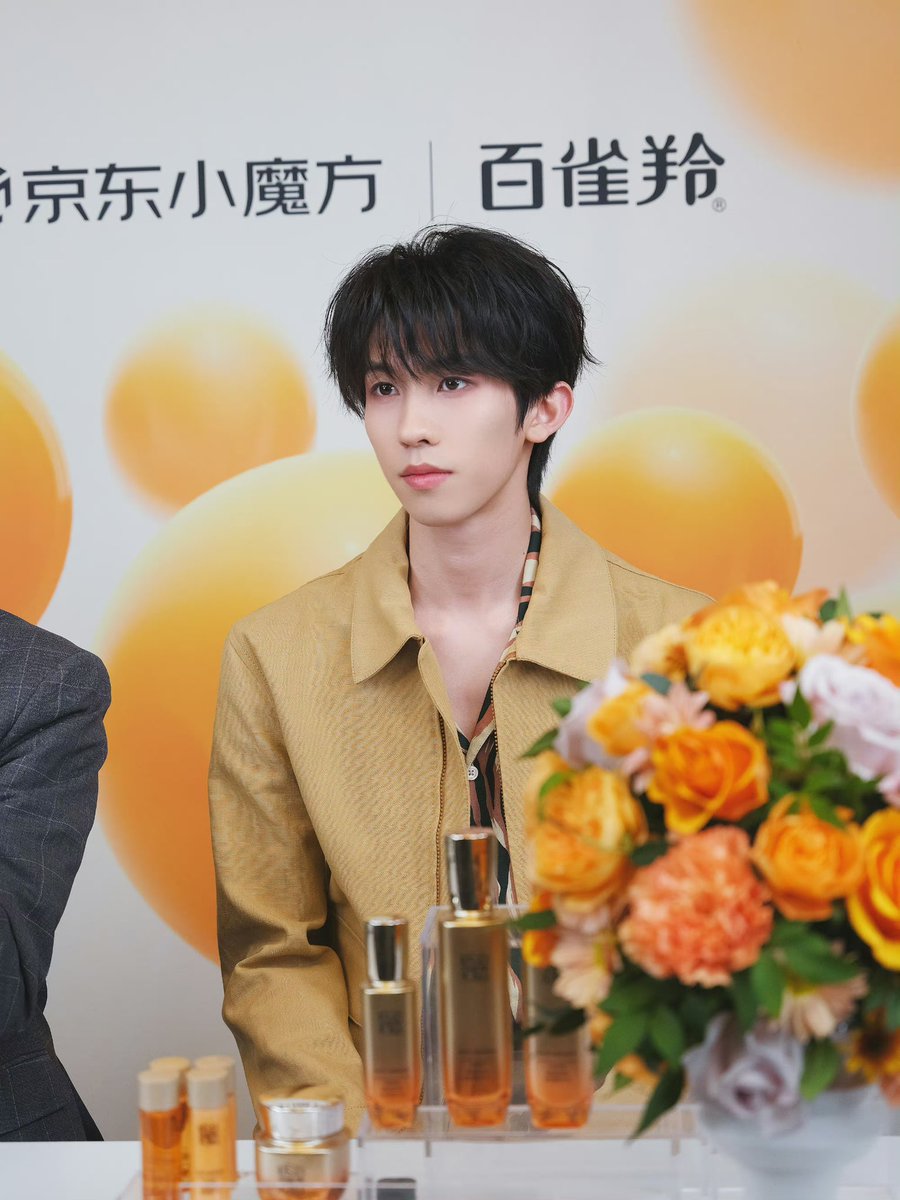 林墨 หลินโม่ LinMo Thailand tweet media