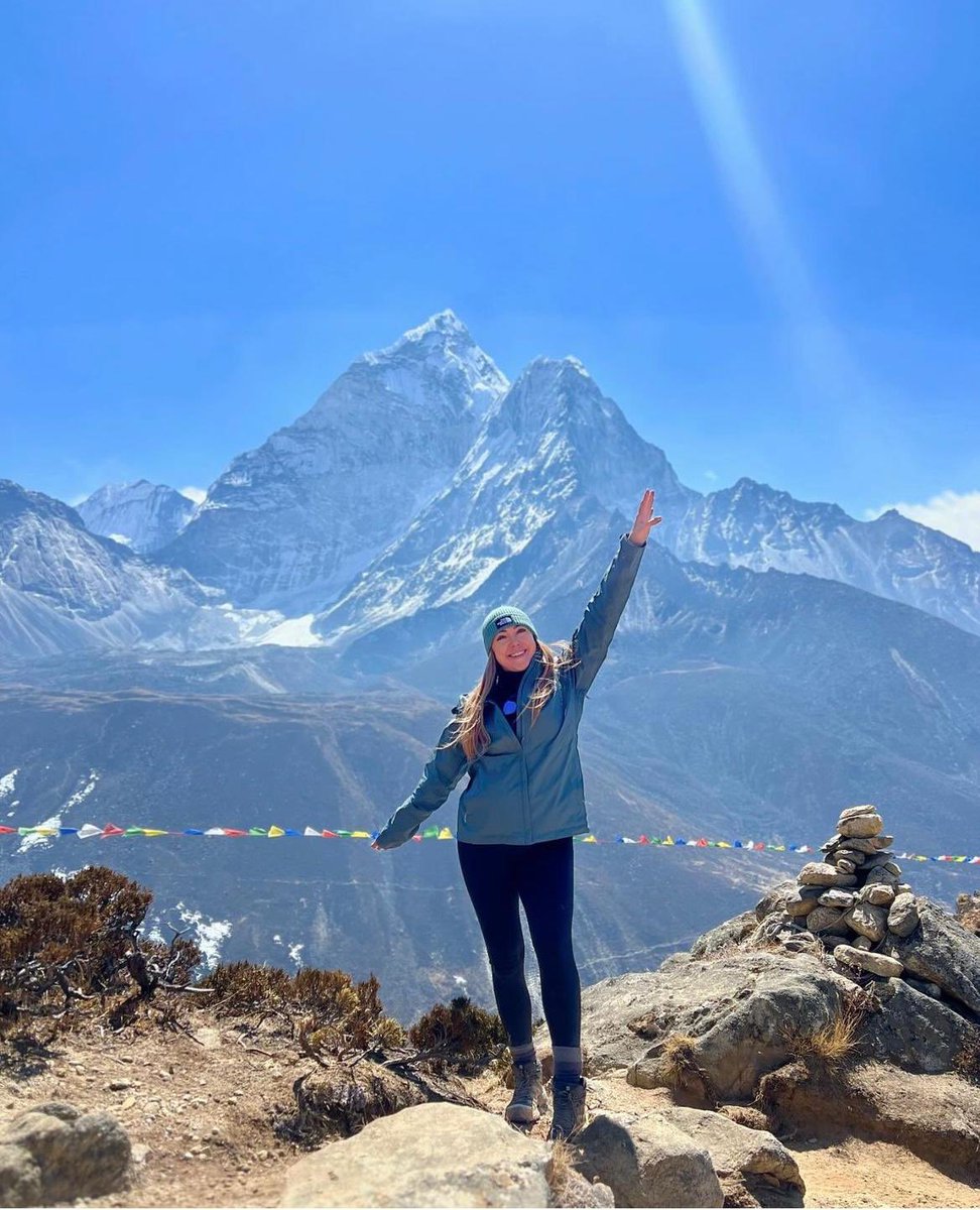 Congratulations to Olivia Thomas Green Watch Control on reaching Everest Base camp today, raising money for Velindre. What an achievement 👏🏼🙌💚