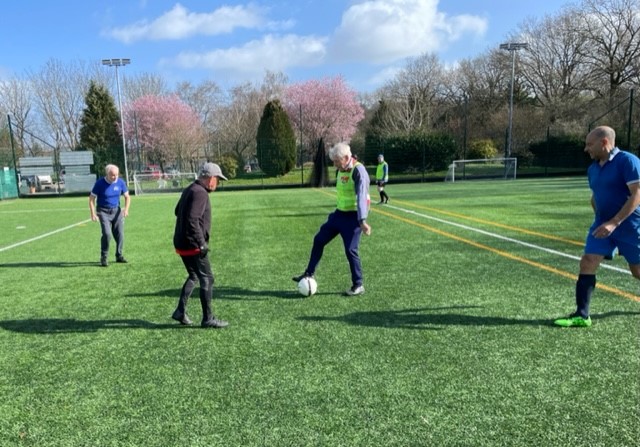 Walking Football, get out of the house, play, socialise = Happiness linktr.ee/sportbirmingham #ageuk #itsgoodtotalk #prostatecancerawareness #over60 #over70 #over50 #over40 #BirminghamMind #MentalHealthMatters