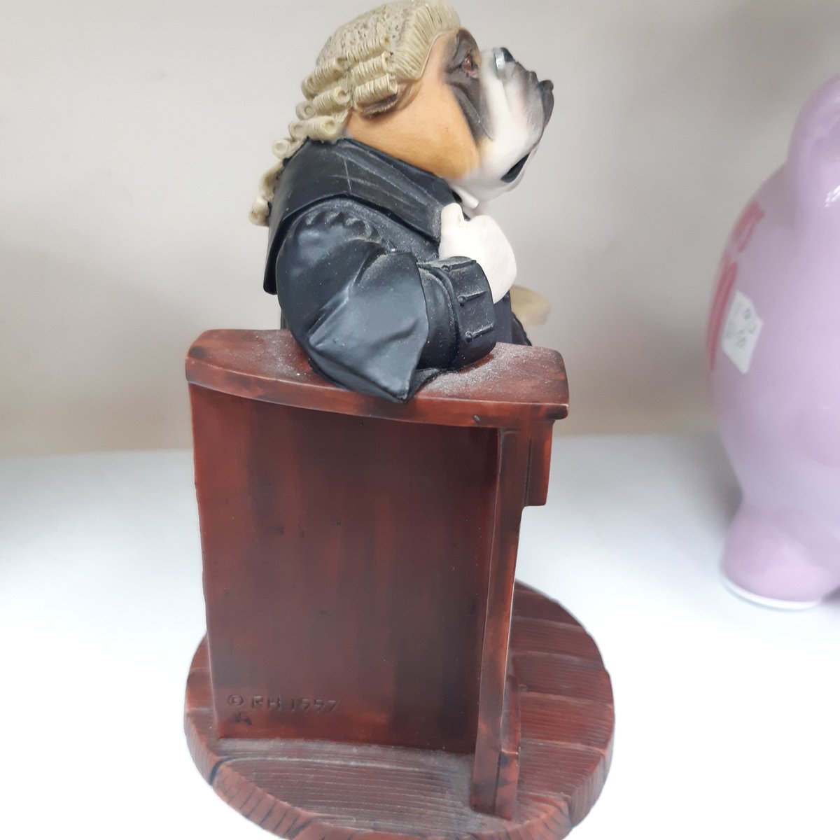 This wonderful Robert Harrop figurine is available now in the Eastbourne Mind shop at 4 Grove Road BN21 4TJ 😍
#mindeastbourne #mymindshop #robertharrop