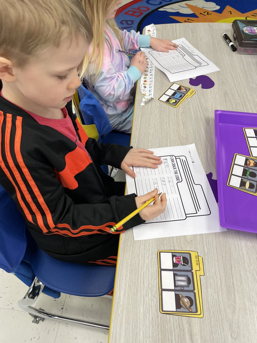 Mrs. Koster tweet media