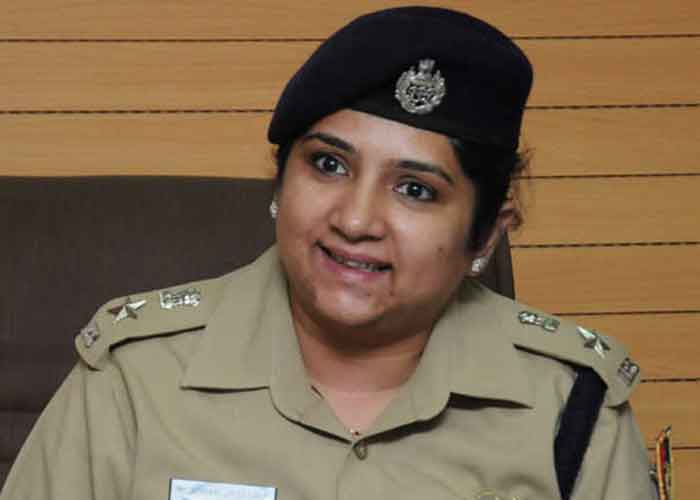 yespunjab's tweet photo. IPS Jagadale Nilambari Vijay appointed as DIG Ropar Range https://t.co/cfJN5yjJqA
#IPS #JagadaleNilambariVijay #DIG #RoparRange #Chandigarh #ECI #CyberCrime #Punjab #YesPunjab https://t.co/KedFRpS4Y5