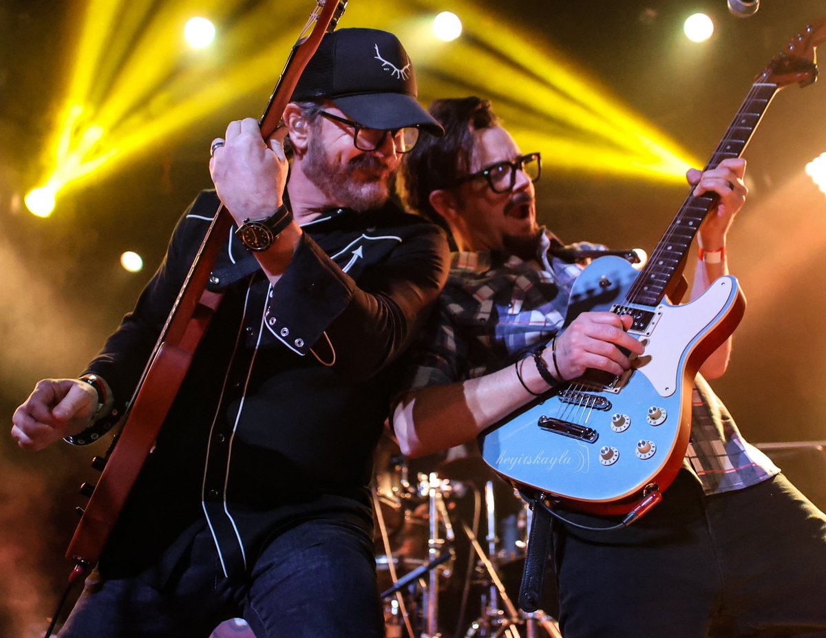 Dick Jr. & The Volunteers Record Release Show! 

Richard Speight Jr. & Billy Moran

@dicksp8jr @Billy_Moran #FistFightsAndHugOuts #SurprisePartyForTheIntrovert #DickJrAndTheVolunteers @TheWhiskyAGoGo