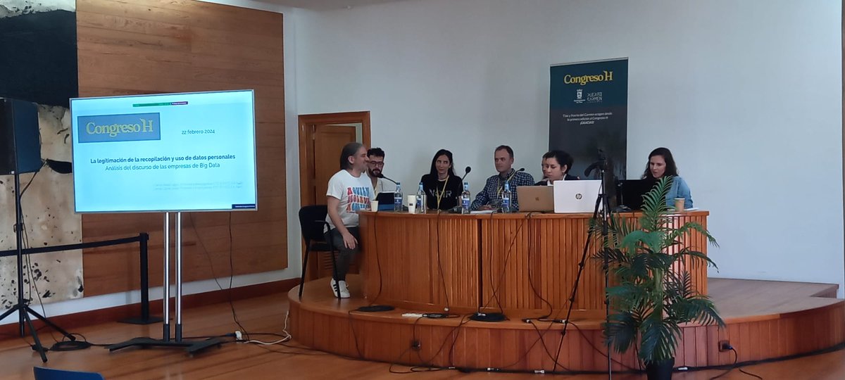 Nos enseignantes-chercheuses @PerezLagosC et Camila Salles ont participé au "V Congreso de Comunicación, medios audiovisuales y análisis" à Lanzarote. 

Leur présentation sur la légitimation des données personnelles par les entreprises de Big Data a suscité beaucoup d'intérêt !