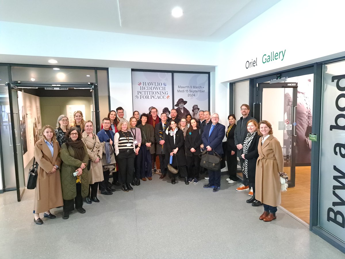 It was a pleasure to welcome @EUNICLONDON delegates from across Europe to @StFagans_Museum yesterday to see the new Petitioning for Peace exhibition.