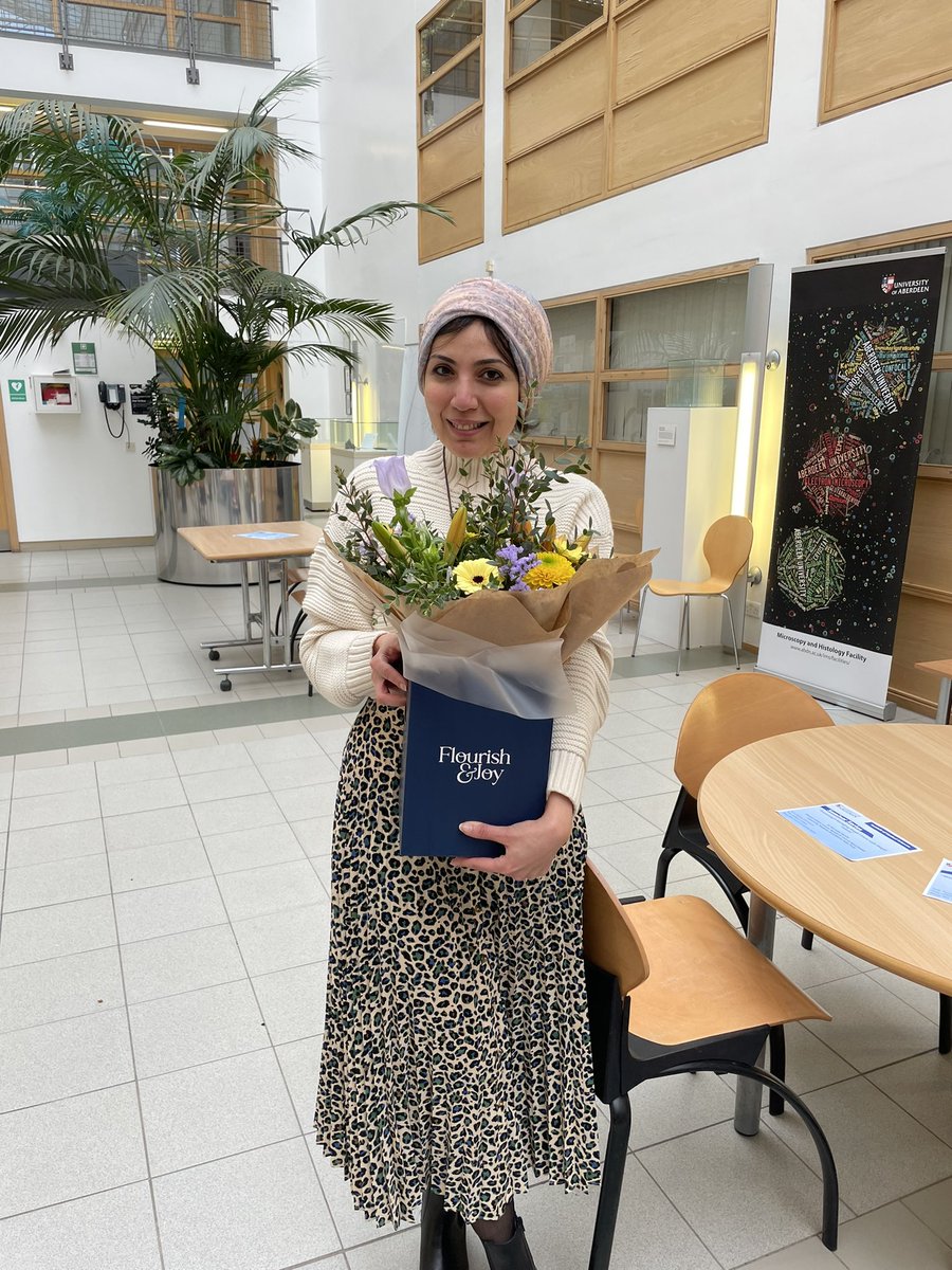 Huge congratulations to @Aya_Abdallah003 who successfully defended her PhD, investigating a novel approach to managing neuro inflammation. Special thanks to James Hislop, @DThompsonlab, @PeterMc66323620, Ann Rajnicek, @AberdeenCDC @AbdnLifeScience