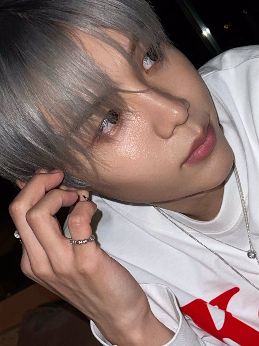 STRGALLERY's tweet photo. [240321] #shotaro weverse update

“💋♥️🧡🖤” https://t.co/bDgd3q9T3a