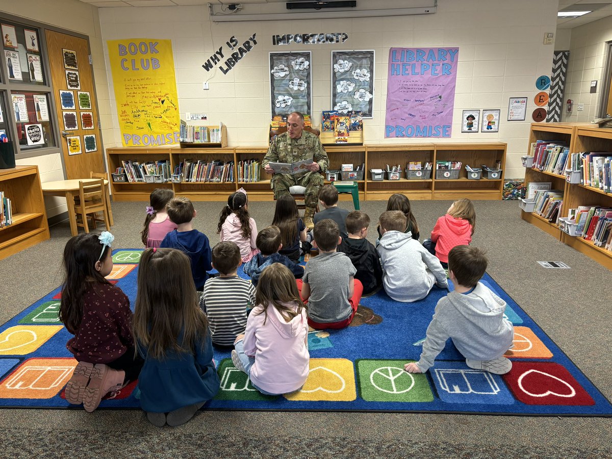 Thank you Colonel Kramer for reading to Ms. Kepplers class today during library. We ❤️ having you. <a href="/hutchingsele/">Hutchings Elementary</a>