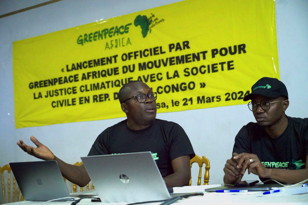 GreenpeaceAfrik's tweet photo. C'est officiel !

Nous nous sommes associés à des partenaires et à des acteurs locaux pour lancer le Mouvement pour la Justice Climatique (MJC-RDC) en République Démocratique du Congo (RDC).

Lire la suite ici 👉 https://t.co/BaTTtS7aKM

#InternationalDayofForests https://t.co/oekl1yaVDm
