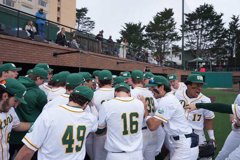 Today is #DayoftheDons 🗣️

Donate NOW and be a part of supporting our student-athletes today and the generations of Dons to come!

⚾️➡️ givecampus.com/campaigns/4280…