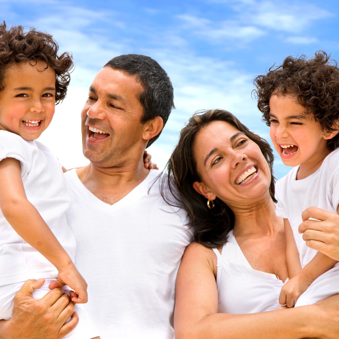 IDC_sb's tweet image. Children have 20 primary teeth, which begin to erupt around 6 months old. Start oral care early for a lifetime of smiles! 👶🦷 
#PrimaryTeeth #ChildrensSmiles #ToothEruption