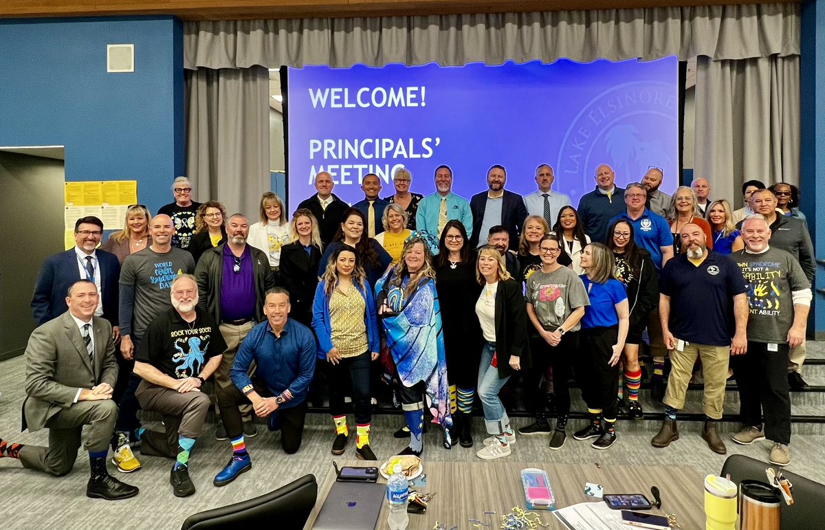 LakeElsinoreUSD's tweet image. Our Leadership Team is checking in for World Down Syndrome Day!  Stay tuned for #LotsofSocks Selfies! 

💙💛